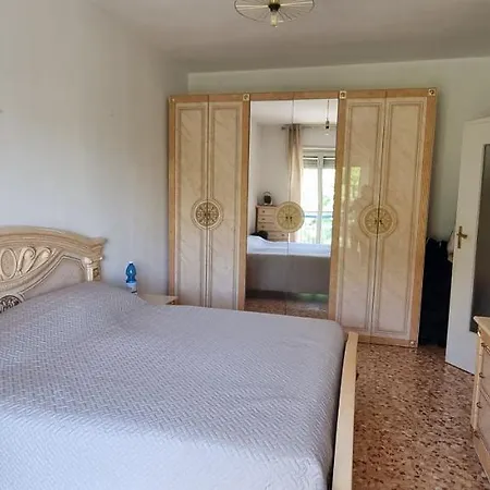 Apartman Alloggio Aest *